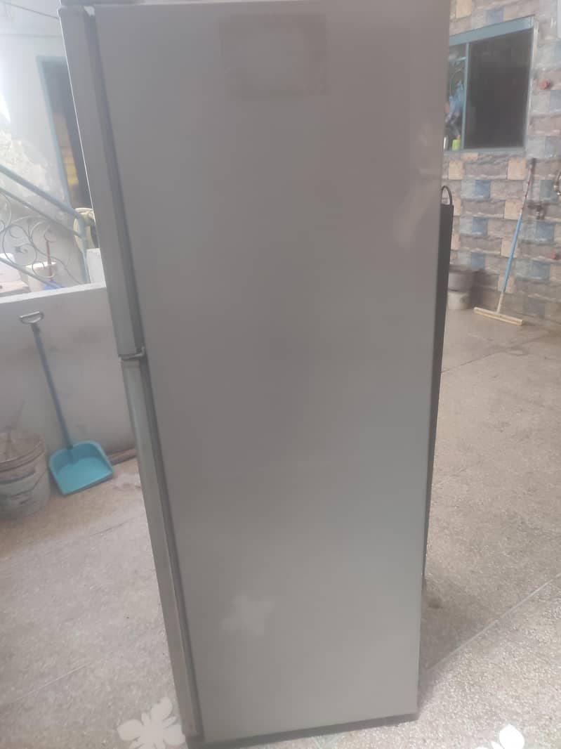 dawlance fridge 4