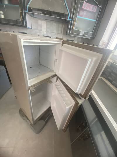 Dawlance branded fridge