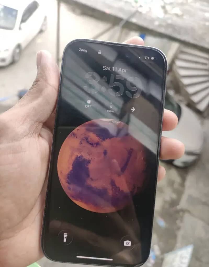 iPhone 14 Pro sim working 1
