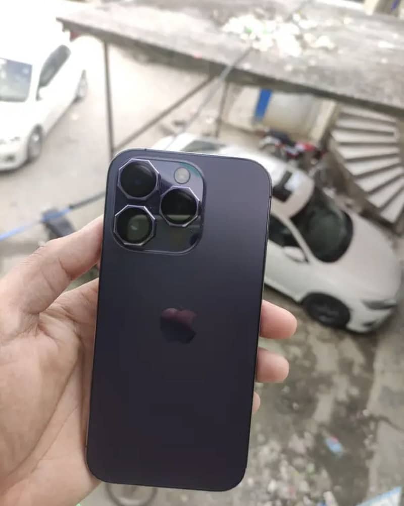 iPhone 14 Pro sim working 3