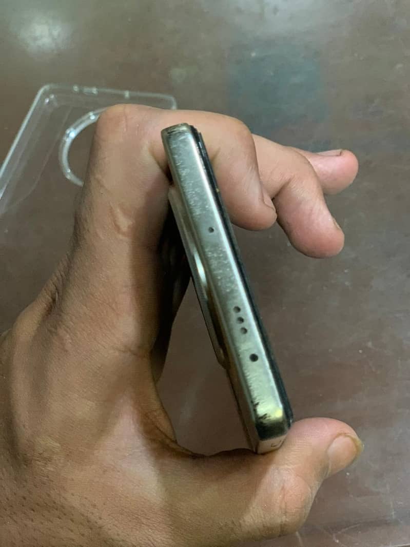 camon 30 5