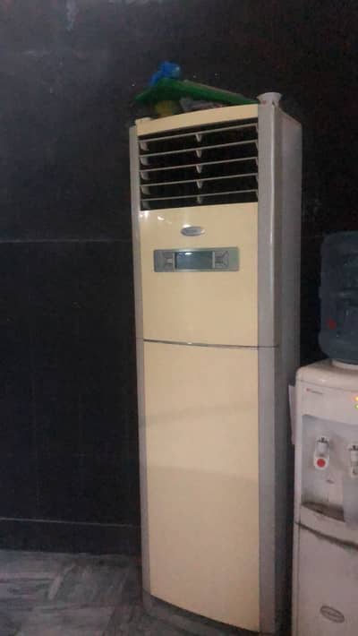 Standing AC in good condition
