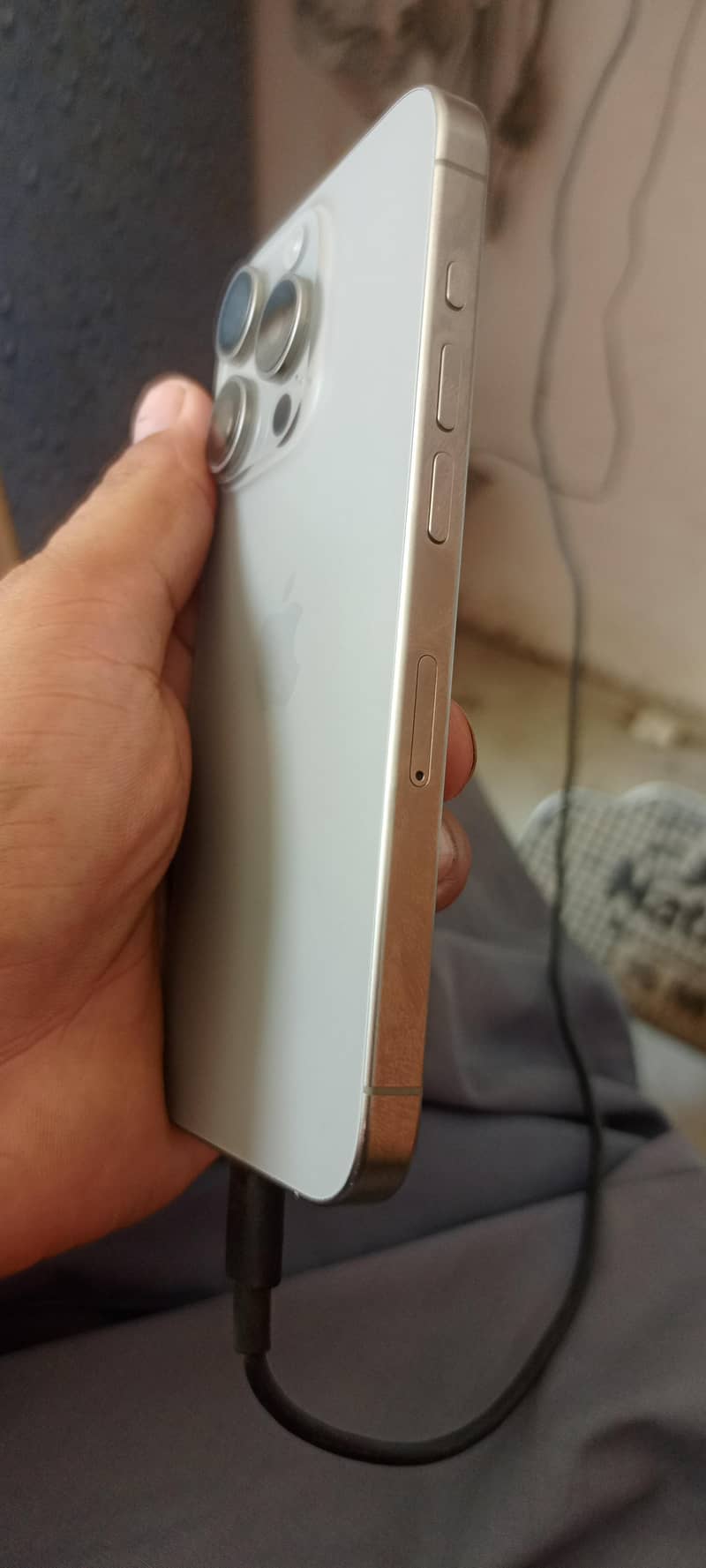 iPhone 15pro 3