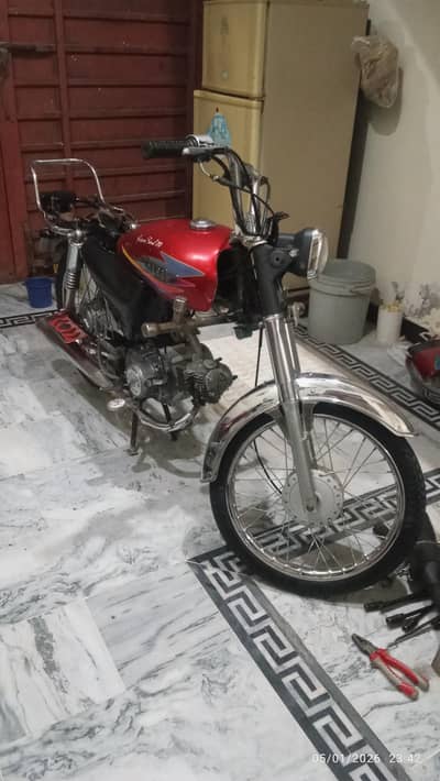 hero 2009 model