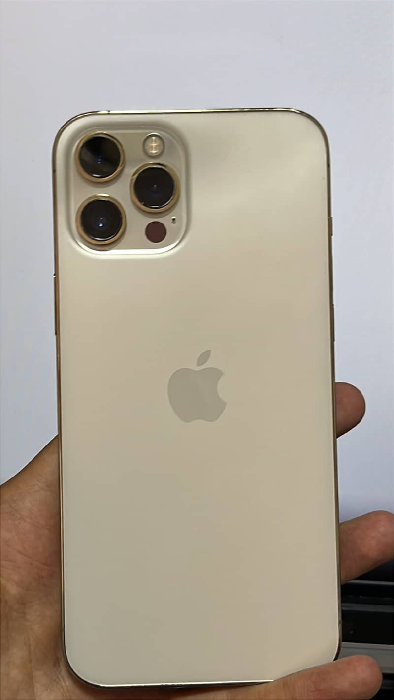 iPhone 12 pro max 0
