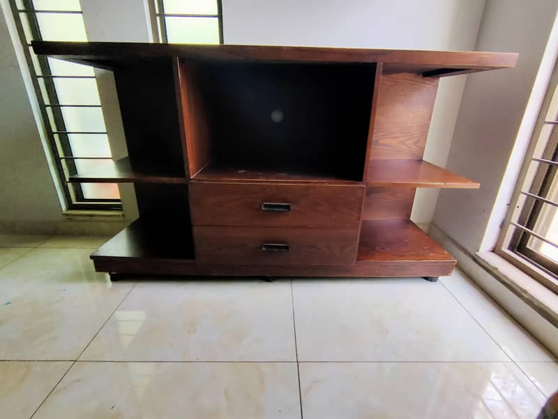 Storage rack 1