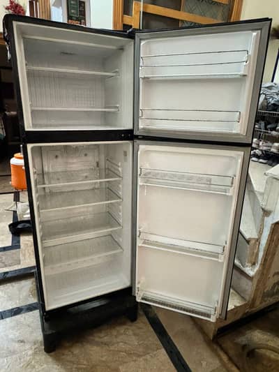 fridge with compressor