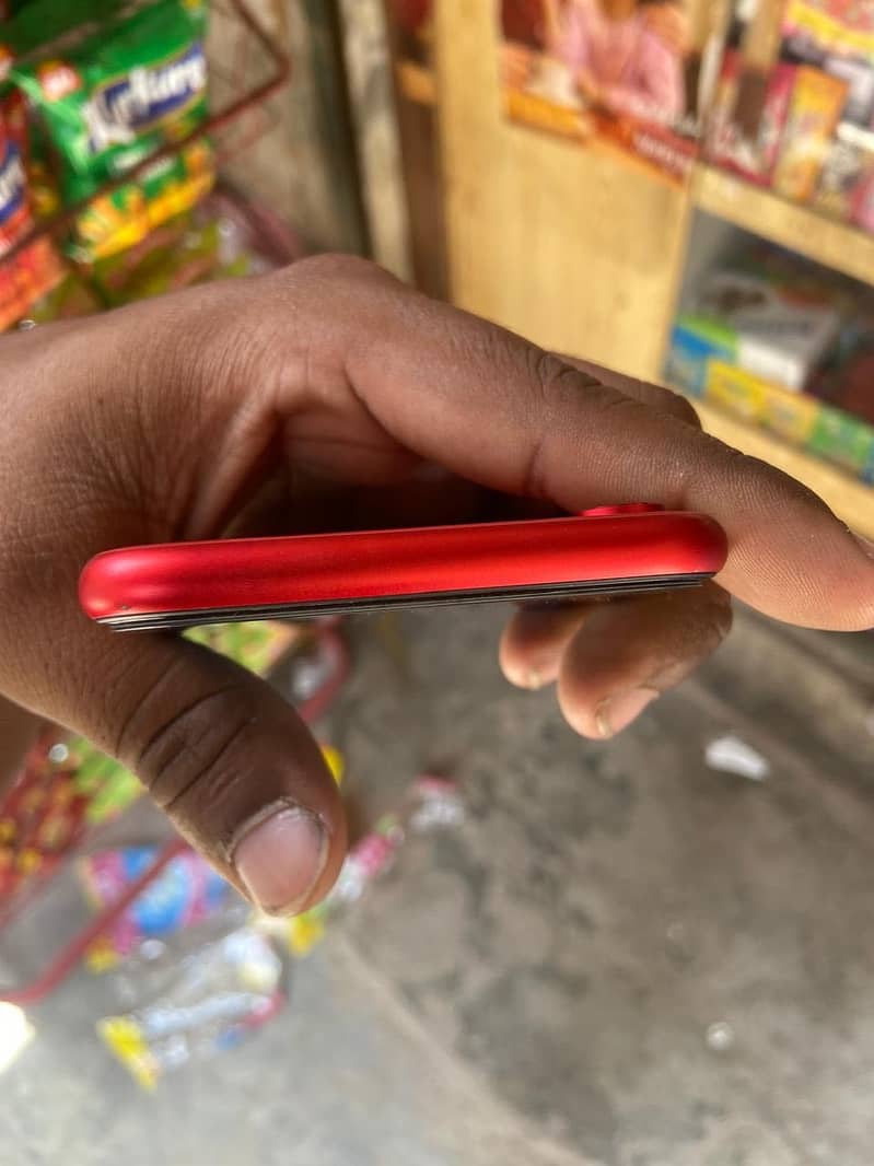 iPhone XR 5