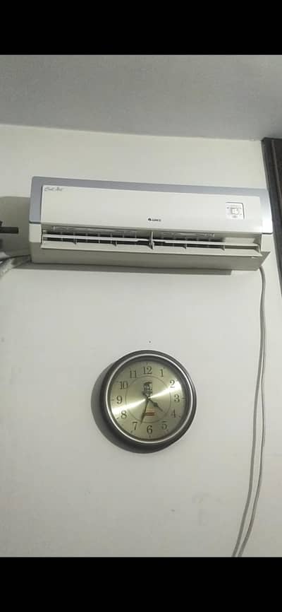 1.5 ton gree split ac