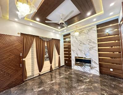 Change Your Address To Bahria Town - Sector C, Lahore For A Reasonable Price Of Rs. 35000000