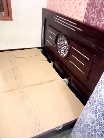 BED & Singhari For sale
