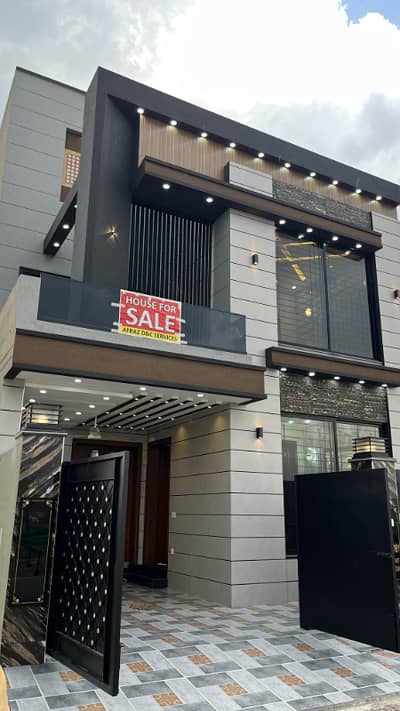 5 Marla Brand New House Available For Sale in Bahria Town lahore