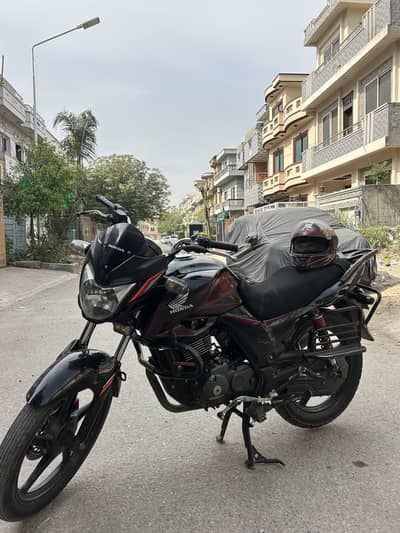 HONDA 150 up for sale. all okay. on my name.