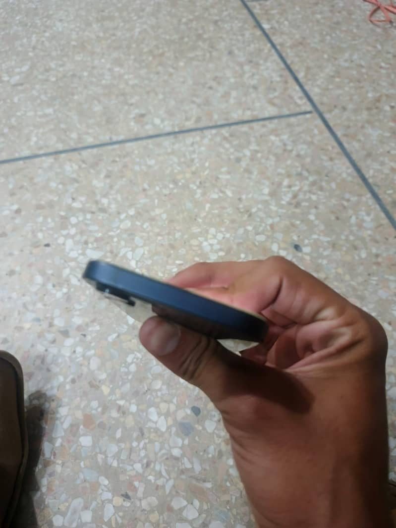 Iphone 12 3