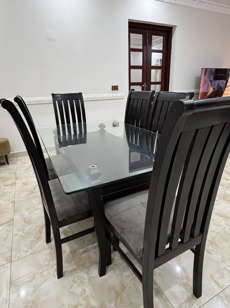 Dinning table set 4