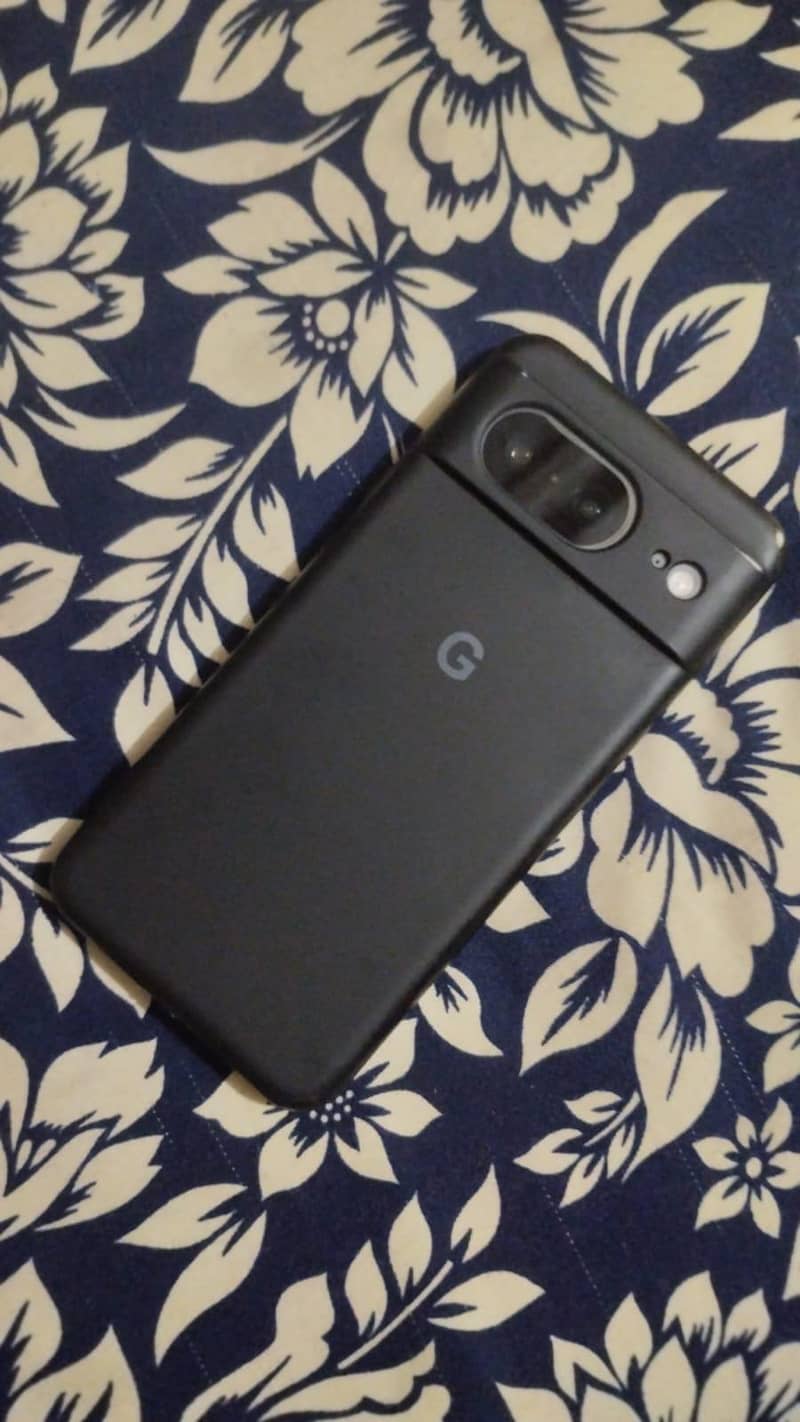 Google Pixel 8 3