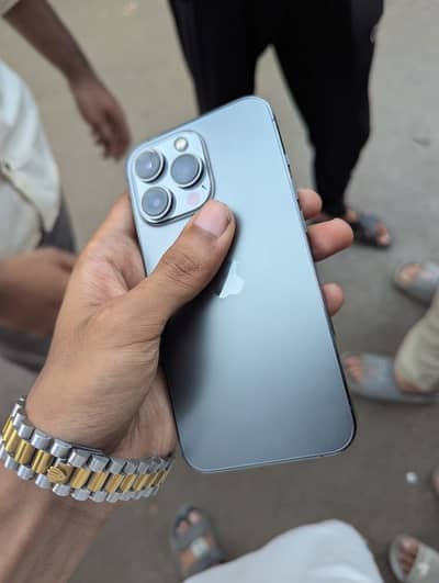 iPhone 13 Pro