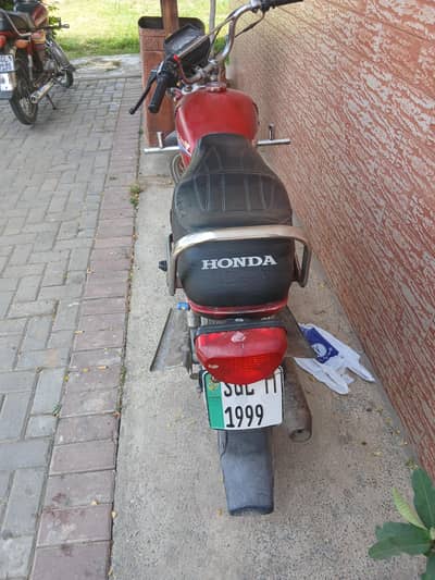 Honda CD 70 2011 – Excellent Condition / New Battery & Wiring