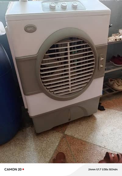 GFC coller used like new