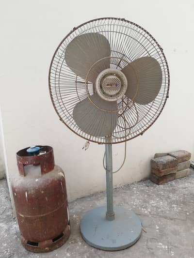 pedestal fan / Table fan / pankha / stand wala fan