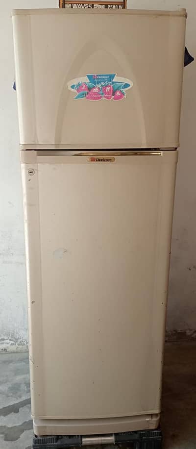 frige Dawlance for sale