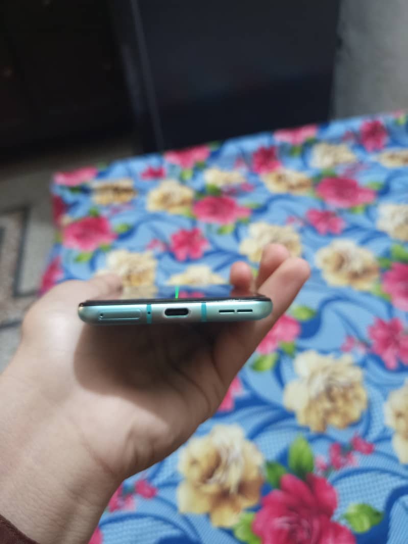 One Plus 8T 3