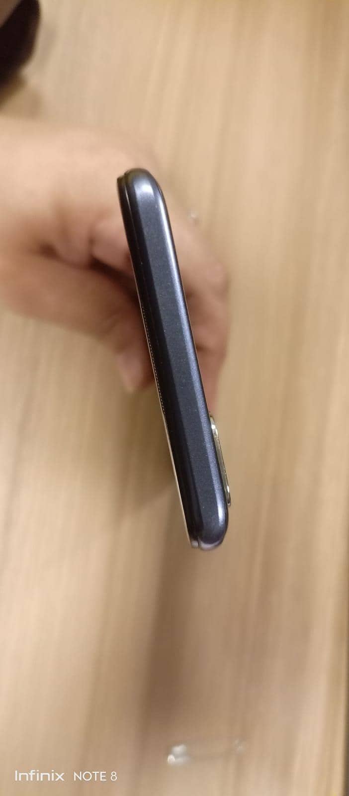 4/64 GB 6