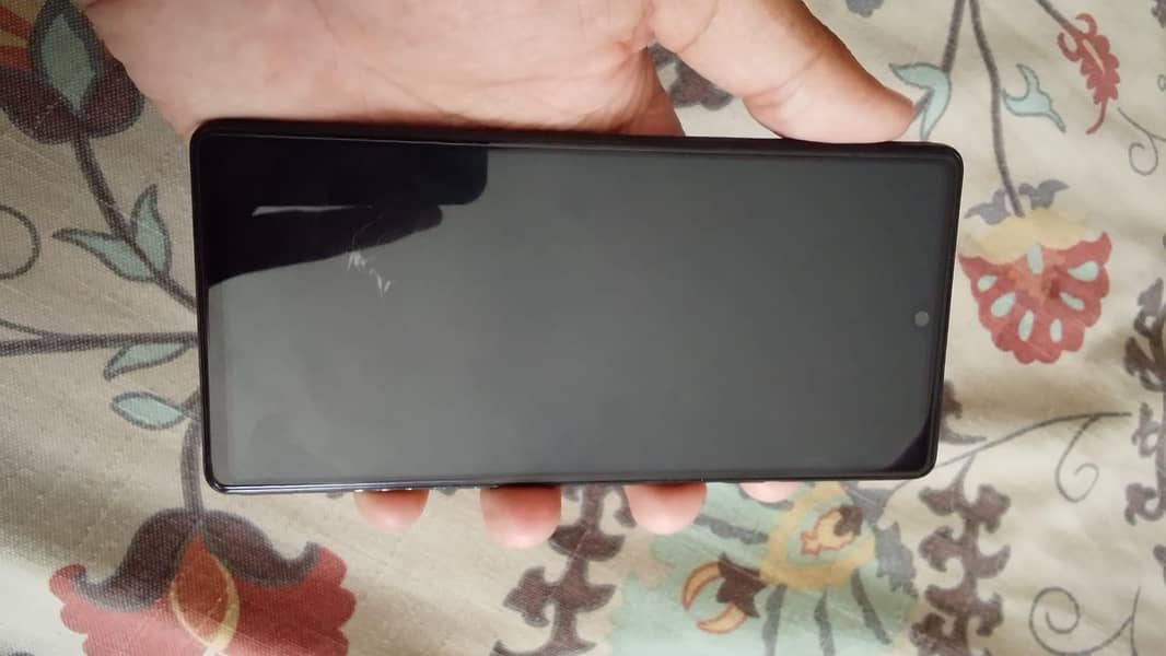 Pixel 6a 1