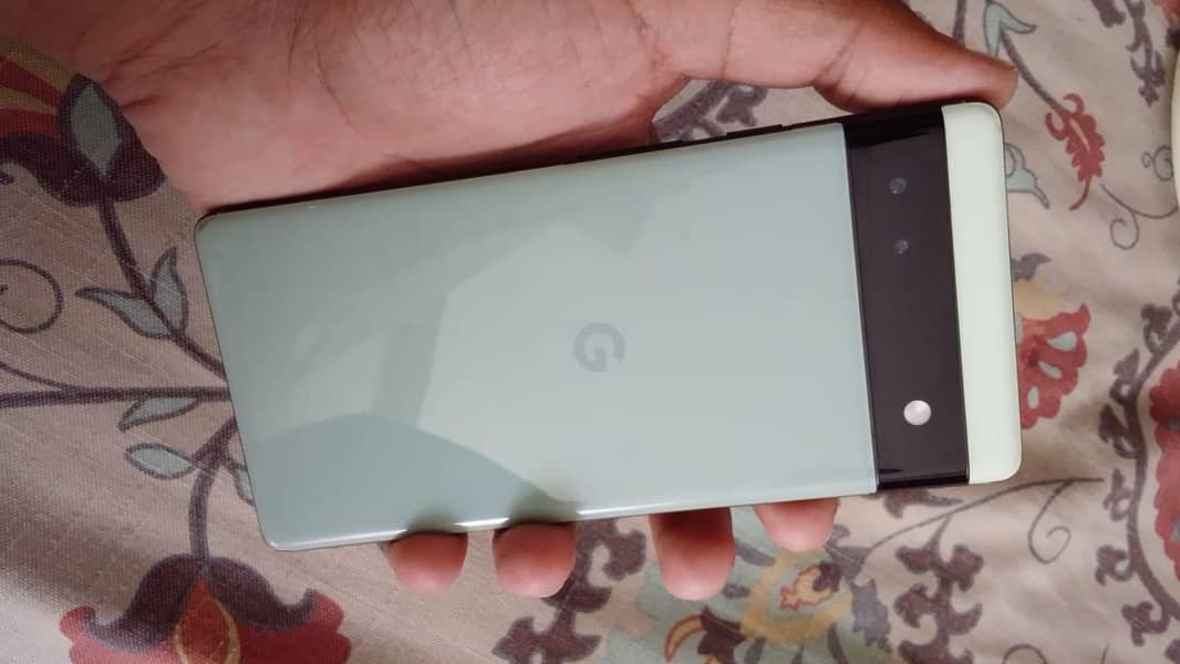 Pixel 6a 3