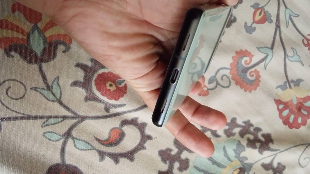 Pixel 6a 4