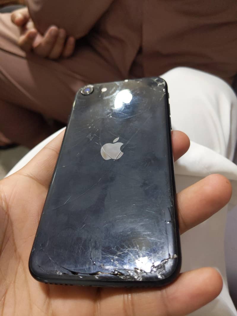 iphone se 3