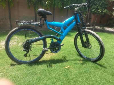 Stylish Gear Cycle for Sale – Smooth Ride - Urgent Sale
