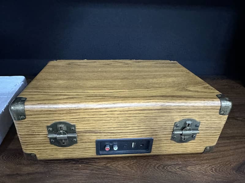 Truntable mint condition 2