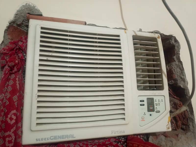 General window AC 1