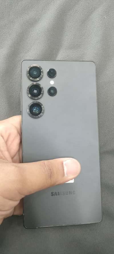 Samsung Galaxy s25 ultra