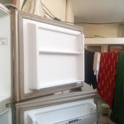 dawlance refrigirator for sale could bargain