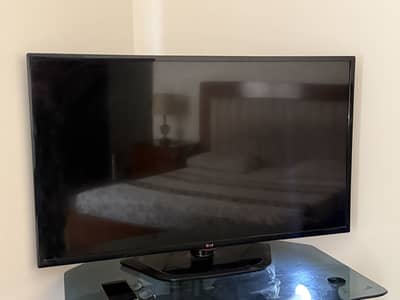 LG tv for sale. Picture tube not working