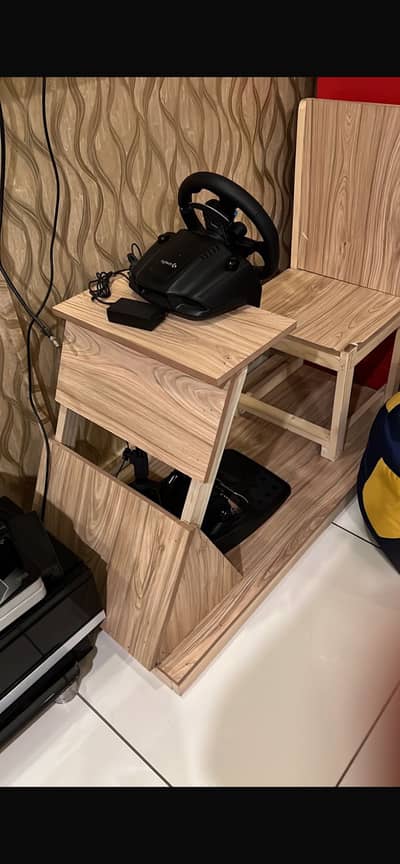 Gaming setup table for logitech g29