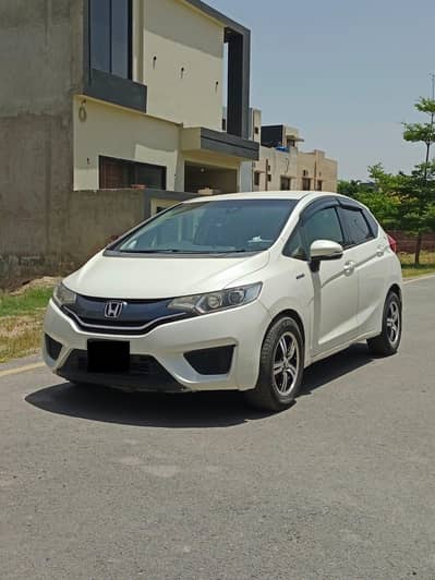 Honda Fit Hybrid 2014