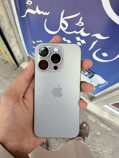 Iphone 15 pro factory unlock 128gb