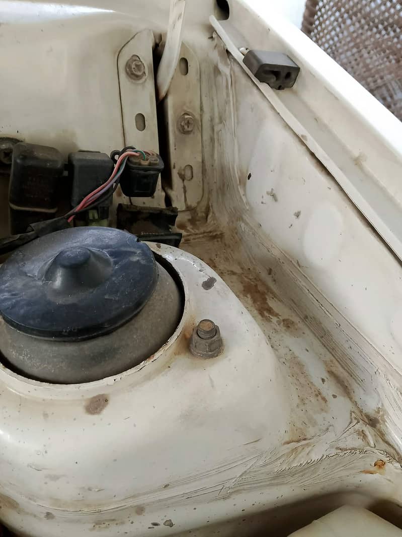 Mehran Vx model 13 3