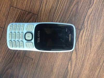 VGO TEL i104 Mini keypad mobile phone
