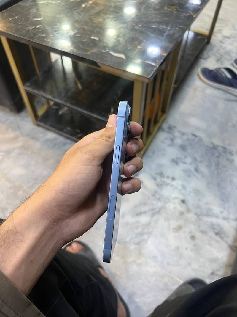 Iphone 14 plus jv 2