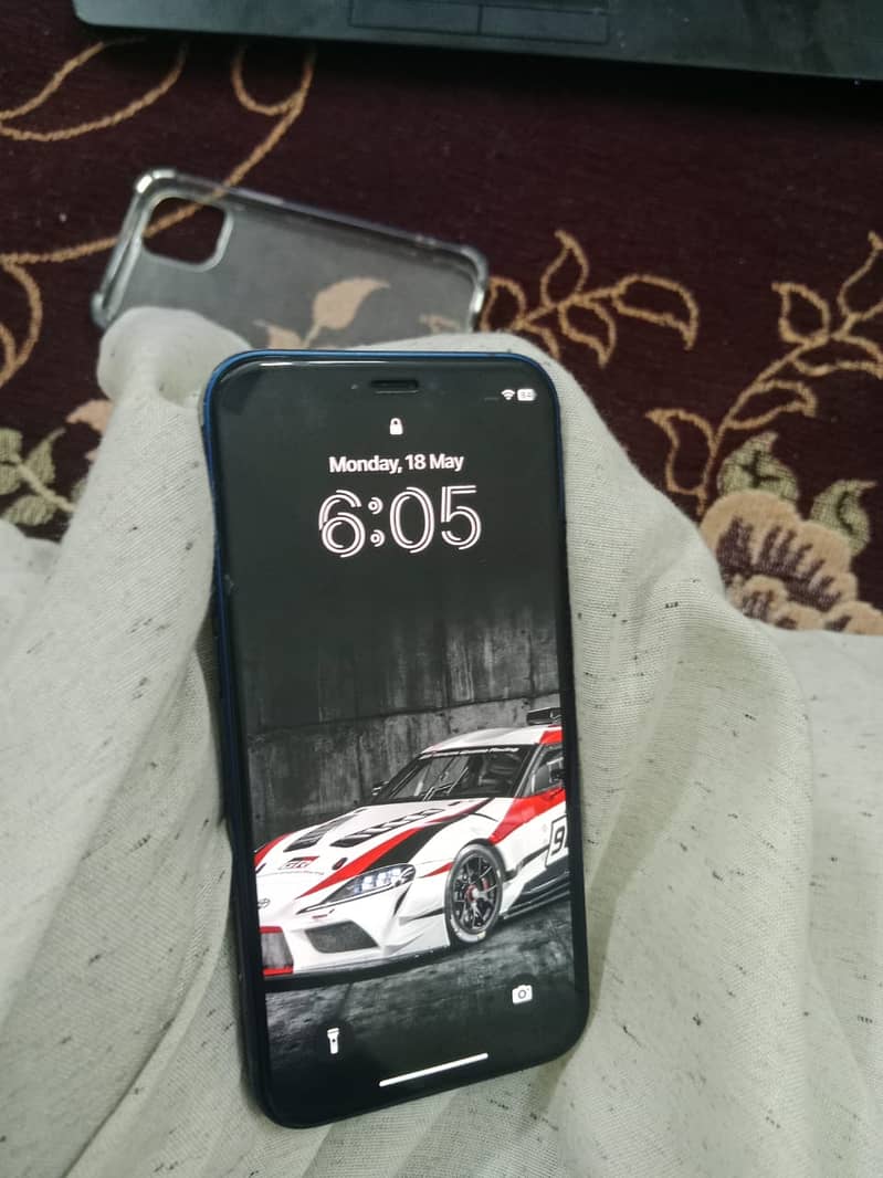 Apple iPhone 12 mini 1