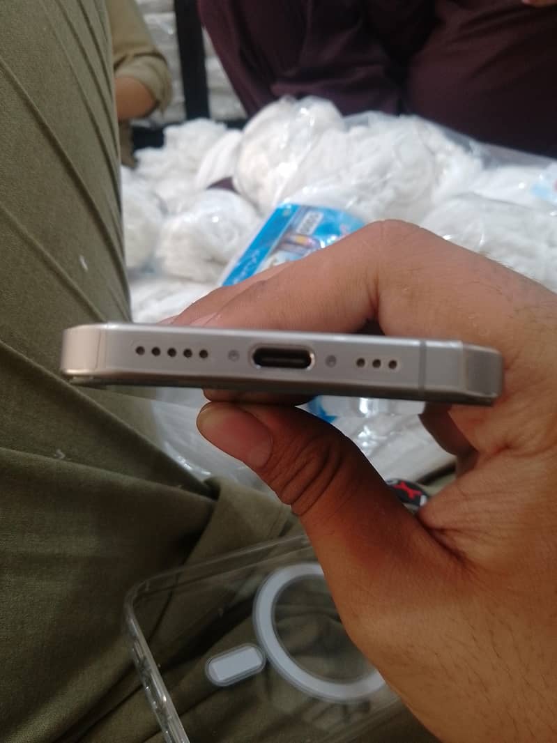 iphone 15 pro 5