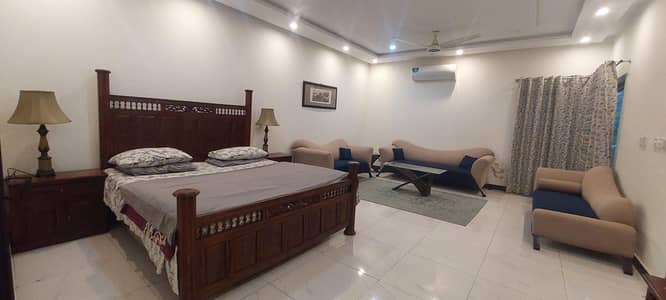 Females - Safe & Quality Independent Rooms (executive professional)