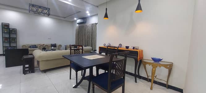 Females - Safe & Quality Independent Rooms (executive professional)