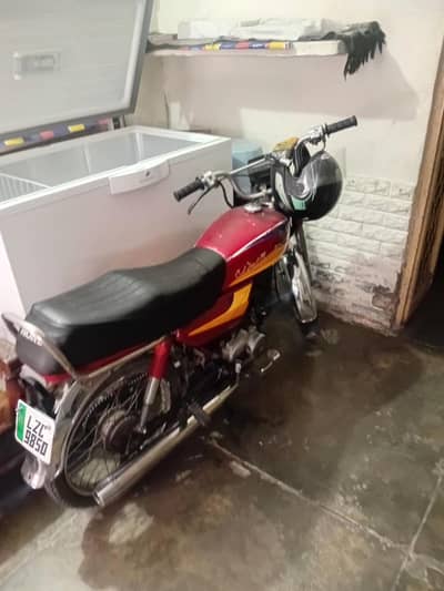 HONDA CD 70 (2004) FIRST OWNER
