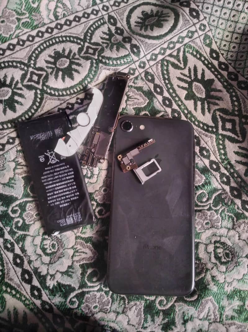 I iPhone 3