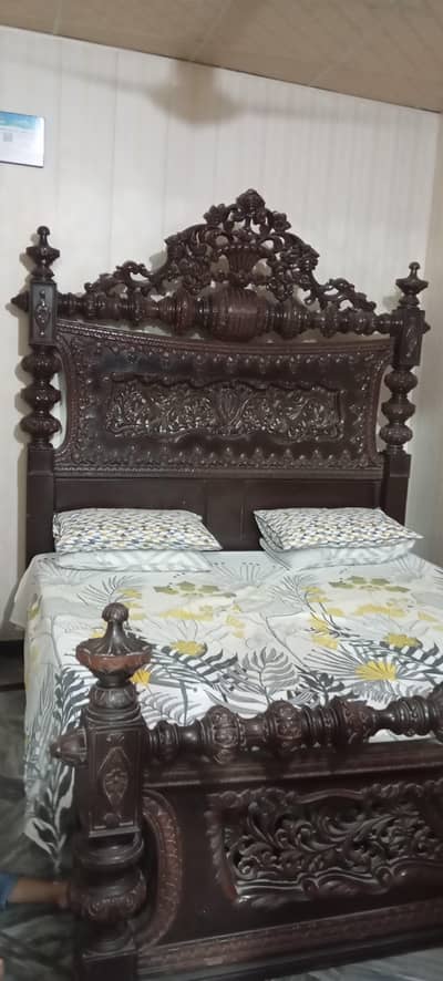 Bed dressing table + 2 sides table